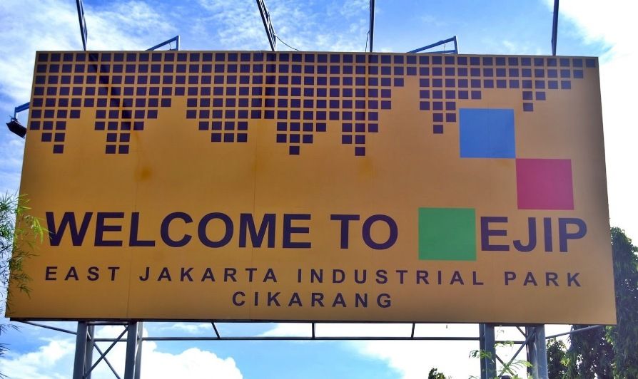 East Jakarta Industrial Park (EJIP), a private industrial zone marking innovation and foreign investment in South Cikarang, Bekasi Regency, West Java, Indonesia.

We implemented a comprehensive water usage monitoring solution for approximately 100 tenants. Utilizing Nonmag Sensors integrated with LoRa IoT technology, this solution allows for efficient and accurate real-time monitoring of water distribution across the park. The system simplifies data collection and improves operational management, ensuring seamless water usage tracking for all tenants.
